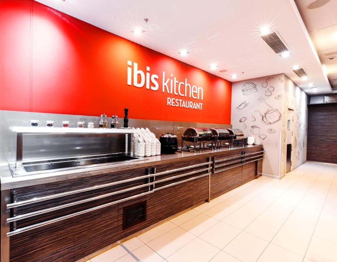 Ibis Astana Hotel Exterior foto